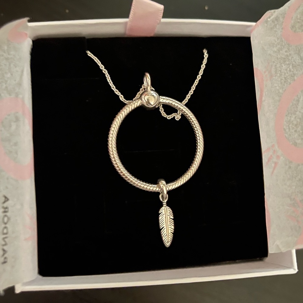 Pandora necklace with pendant and feather charm